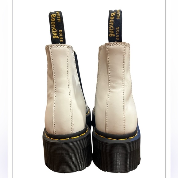 New Dr. Martens Unisex Size 6 & 7.5 White 2976 Quad Chelsea Combat Boots - Picture 8 of 11
